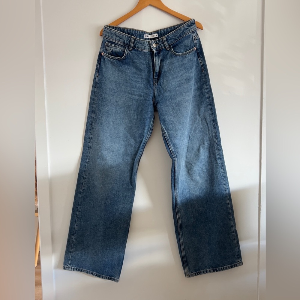 Zara Low Rise Wide Leg Blue Jeans